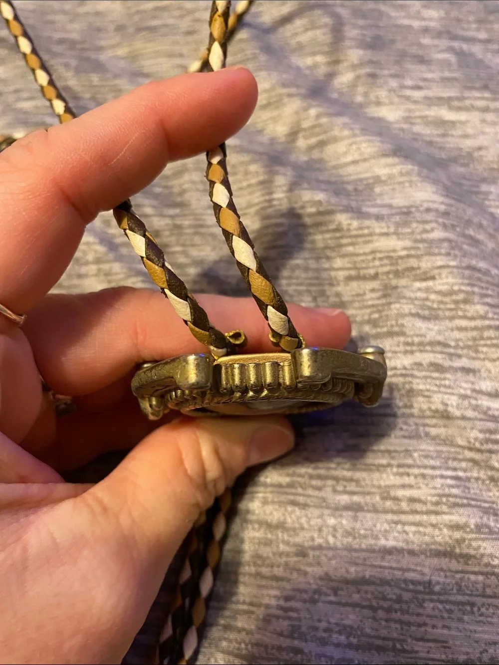 Horseshoe & Stone Bolo Tie w/ Woven Leather & Gold Tone Accents Western Bolo